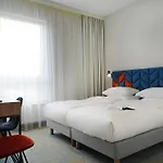 Hotel Faros Airport