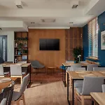 Hotel Faros Airport