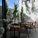 Отель Faros Airport 3*