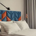 Faros Airport Hotel