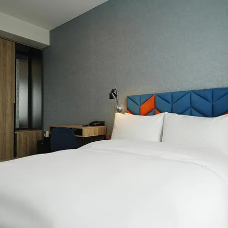 Faros Airport Hotel Danzica