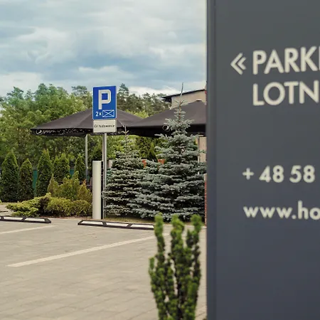 Faros Airport Hotell Gdańsk