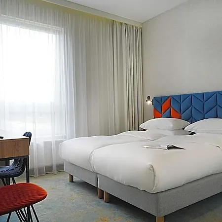 Faros Airport Hotel