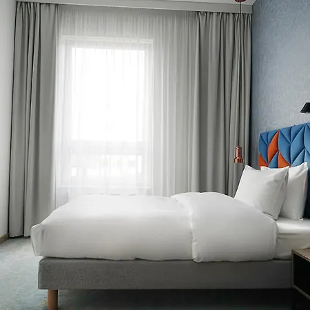 Faros Airport Hotel