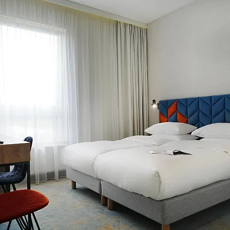 Hotel Faros Airport